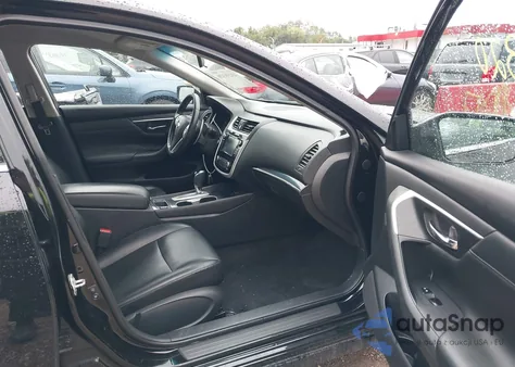 2018 Nissan Altima 2.5 Sr из США, поврежденный, VIN 1N4AL3AP8JC255137